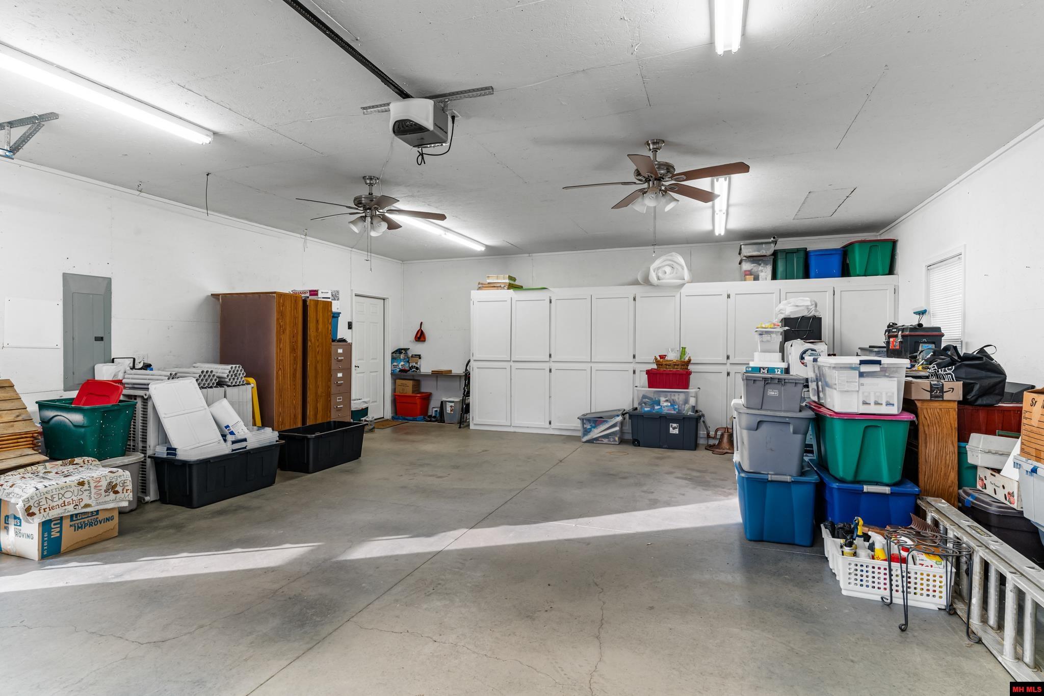 543 Green Valley Drive