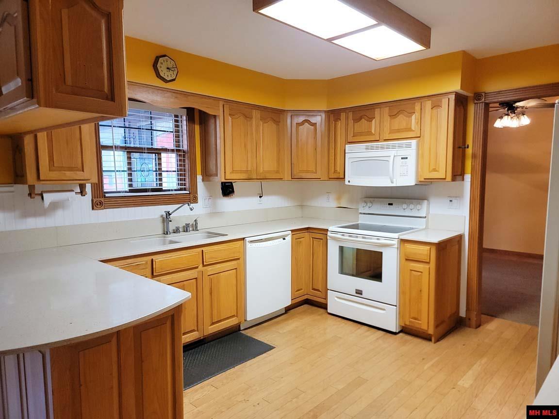 297 PLAINS DRIVE Mountain Home, AR