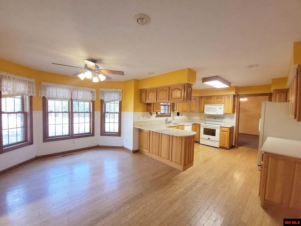 297 PLAINS DRIVE Mountain Home, AR