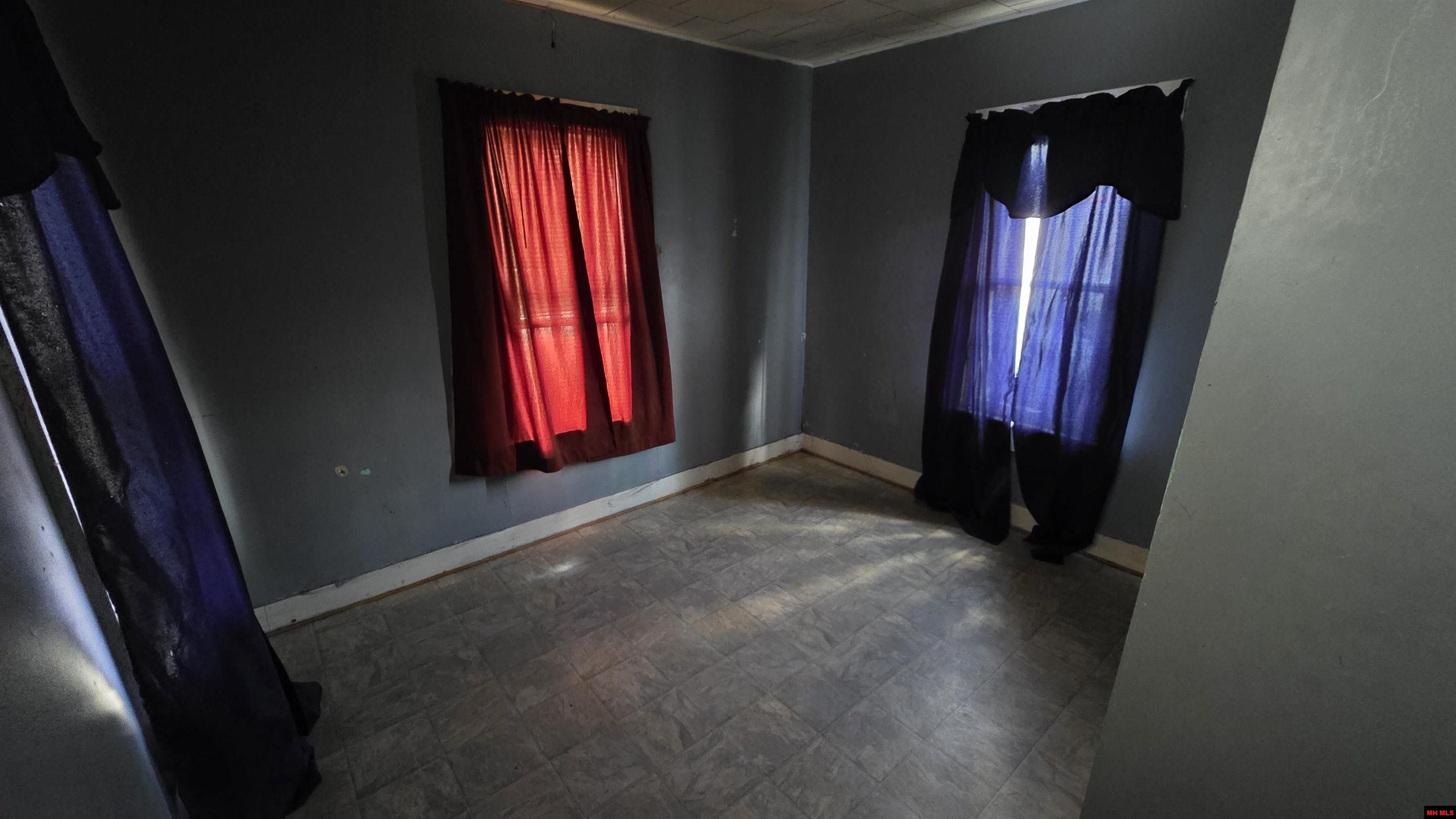 4444 E HWY 206 Everton, AR