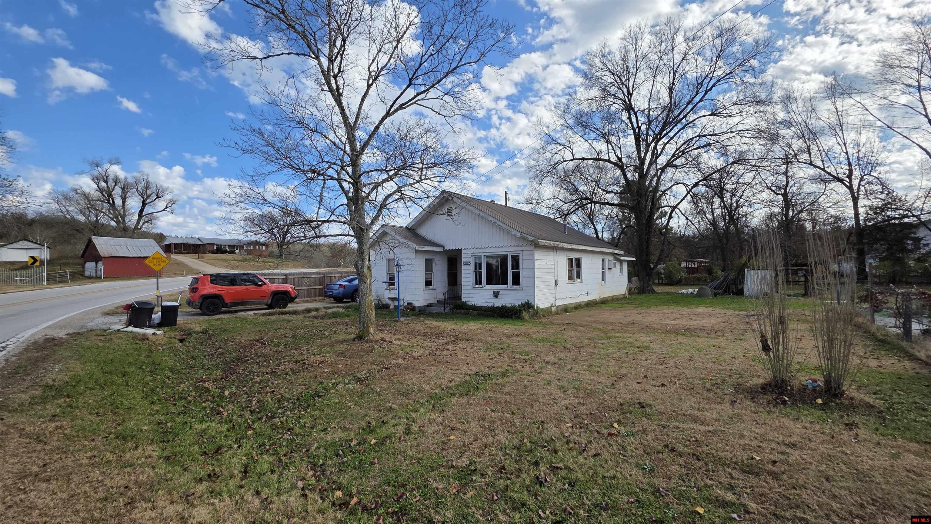 4444 E HWY 206 Everton, AR