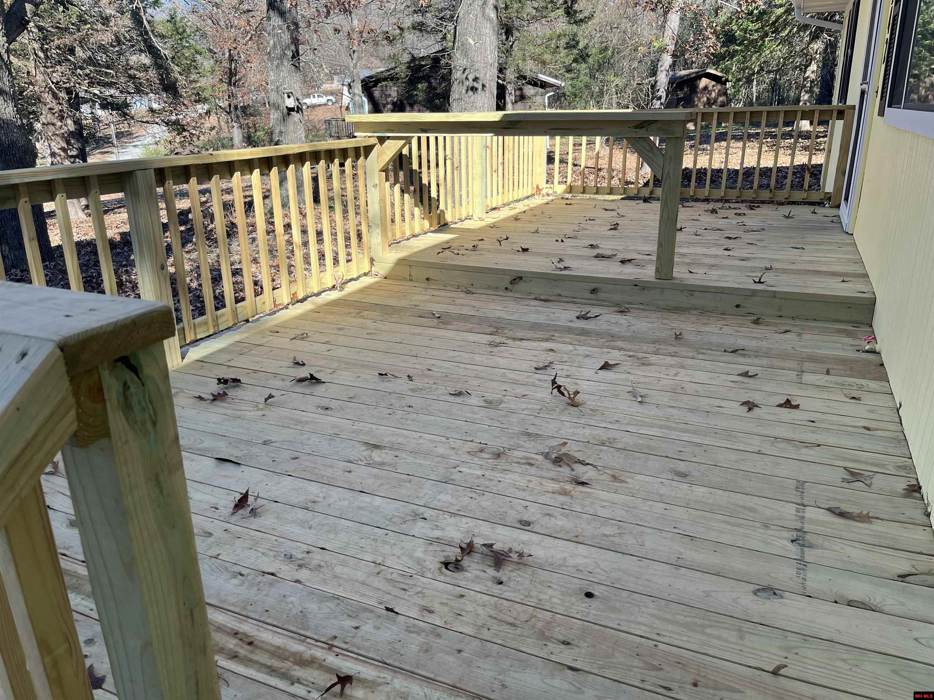 142 WALNUT CIRCLE Yellville, AR 72687