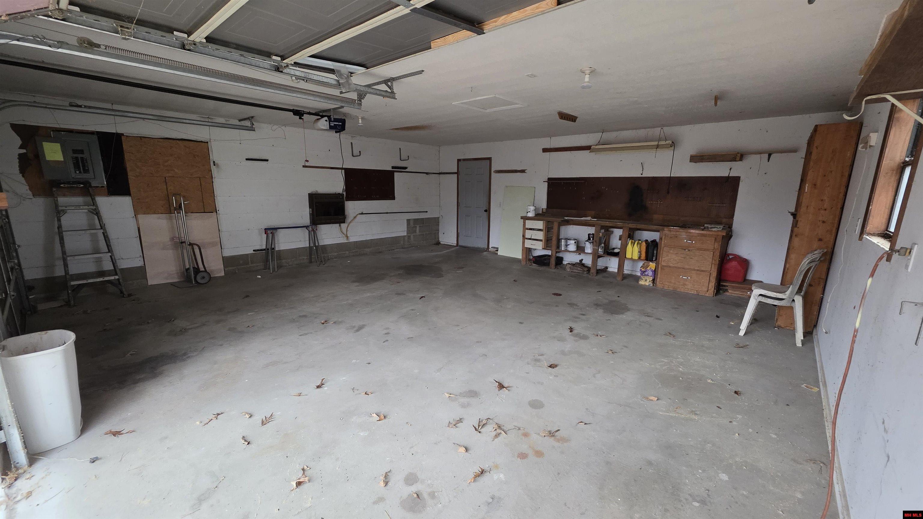 142 WALNUT CIRCLE Yellville, AR 72687