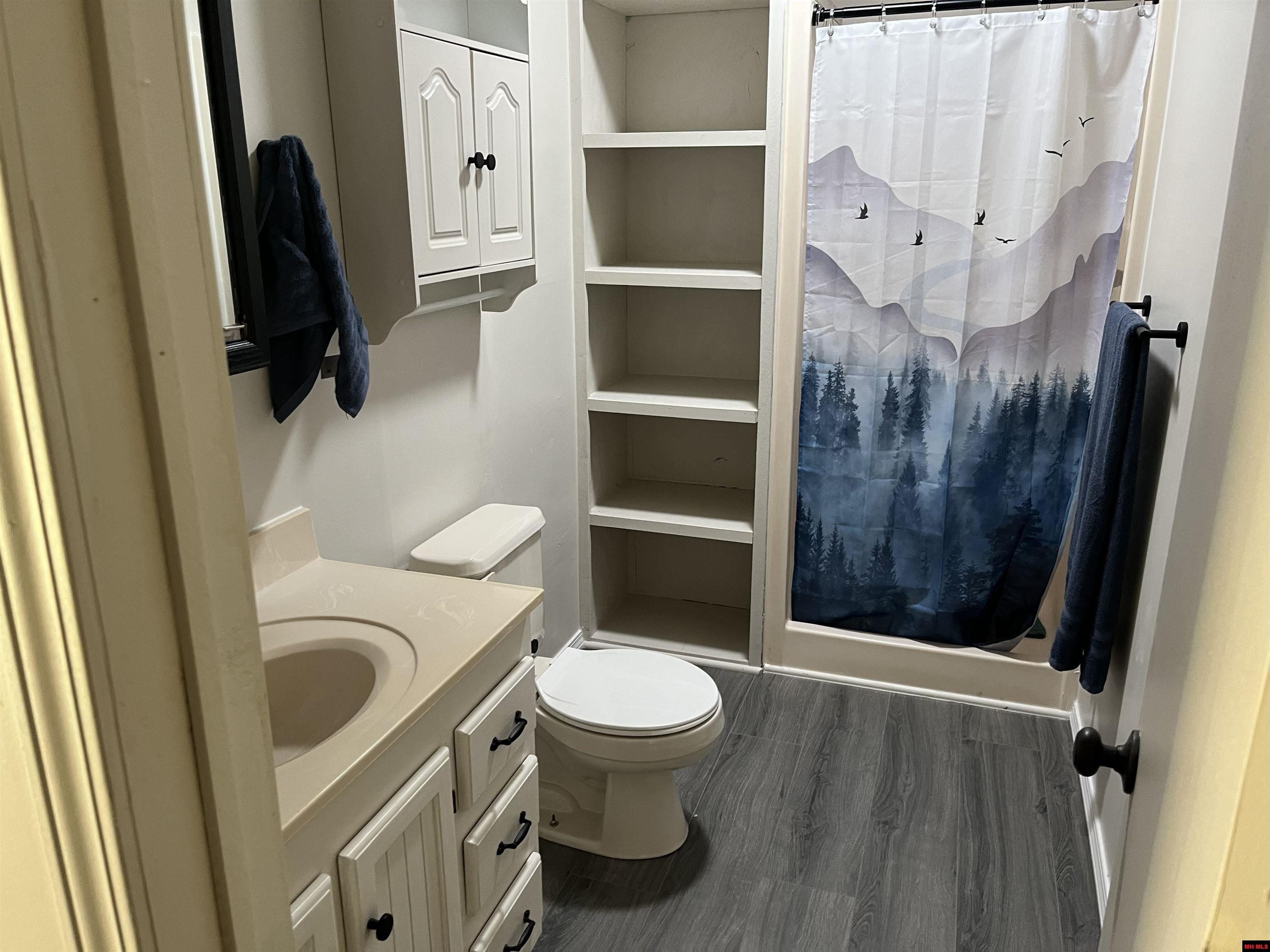 142 WALNUT CIRCLE Yellville, AR 72687