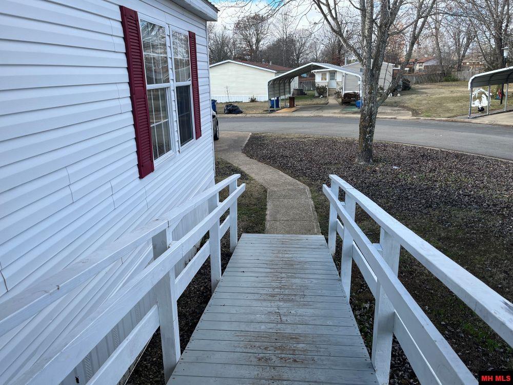 1203 GLENBRIAR COURT Mountain Home, AR