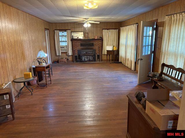 593 FOSTER STREET Pyatt, AR