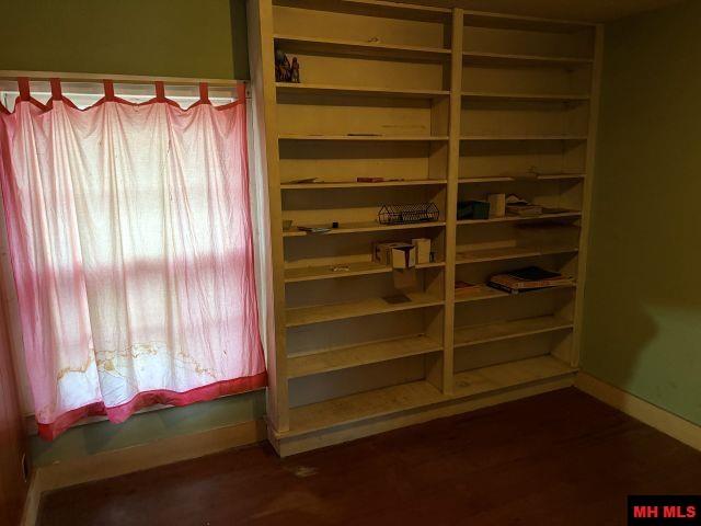 593 FOSTER STREET Pyatt, AR