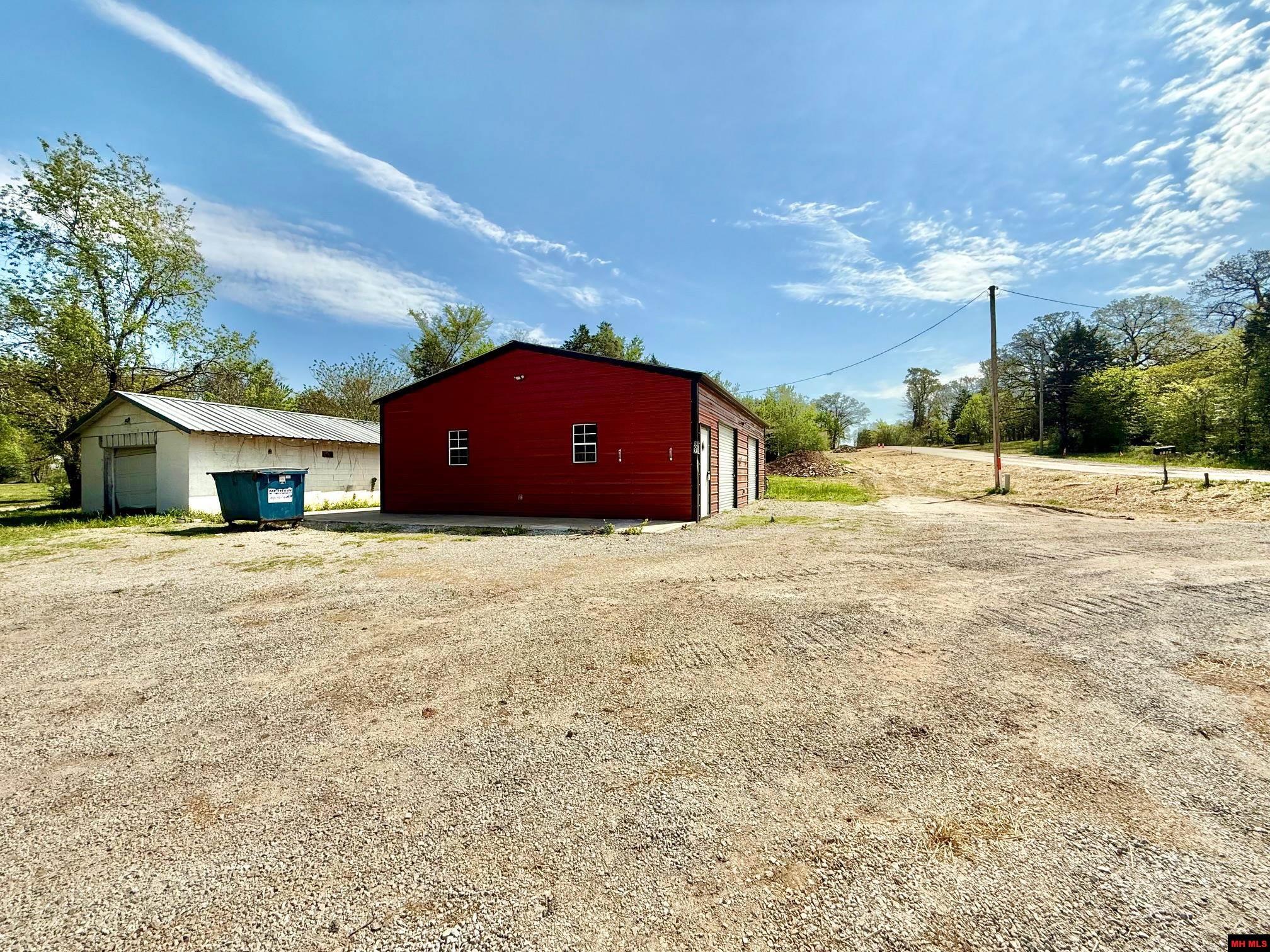 107 CENTRAL STREET Flippin, AR