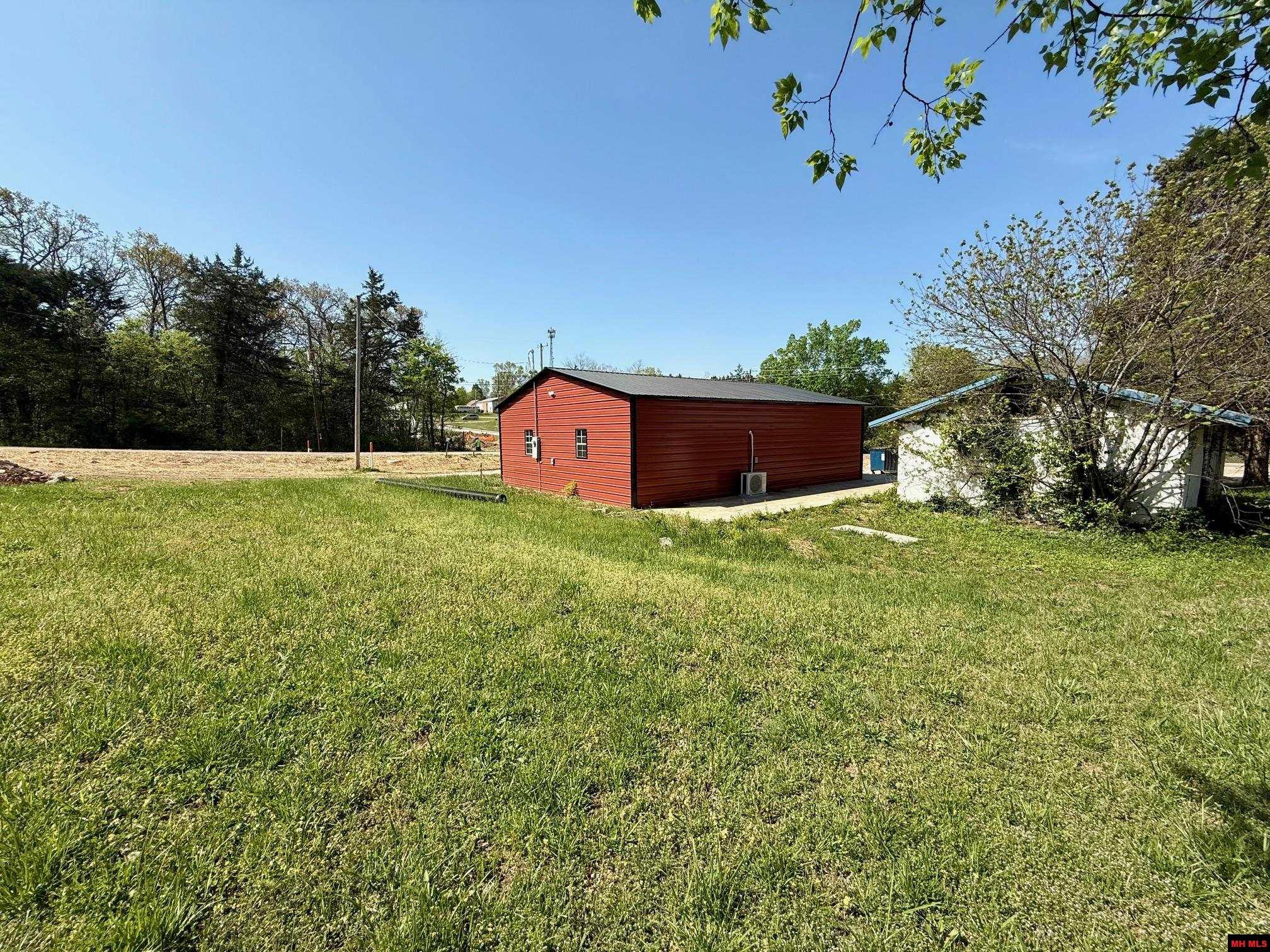 107 CENTRAL STREET Flippin, AR