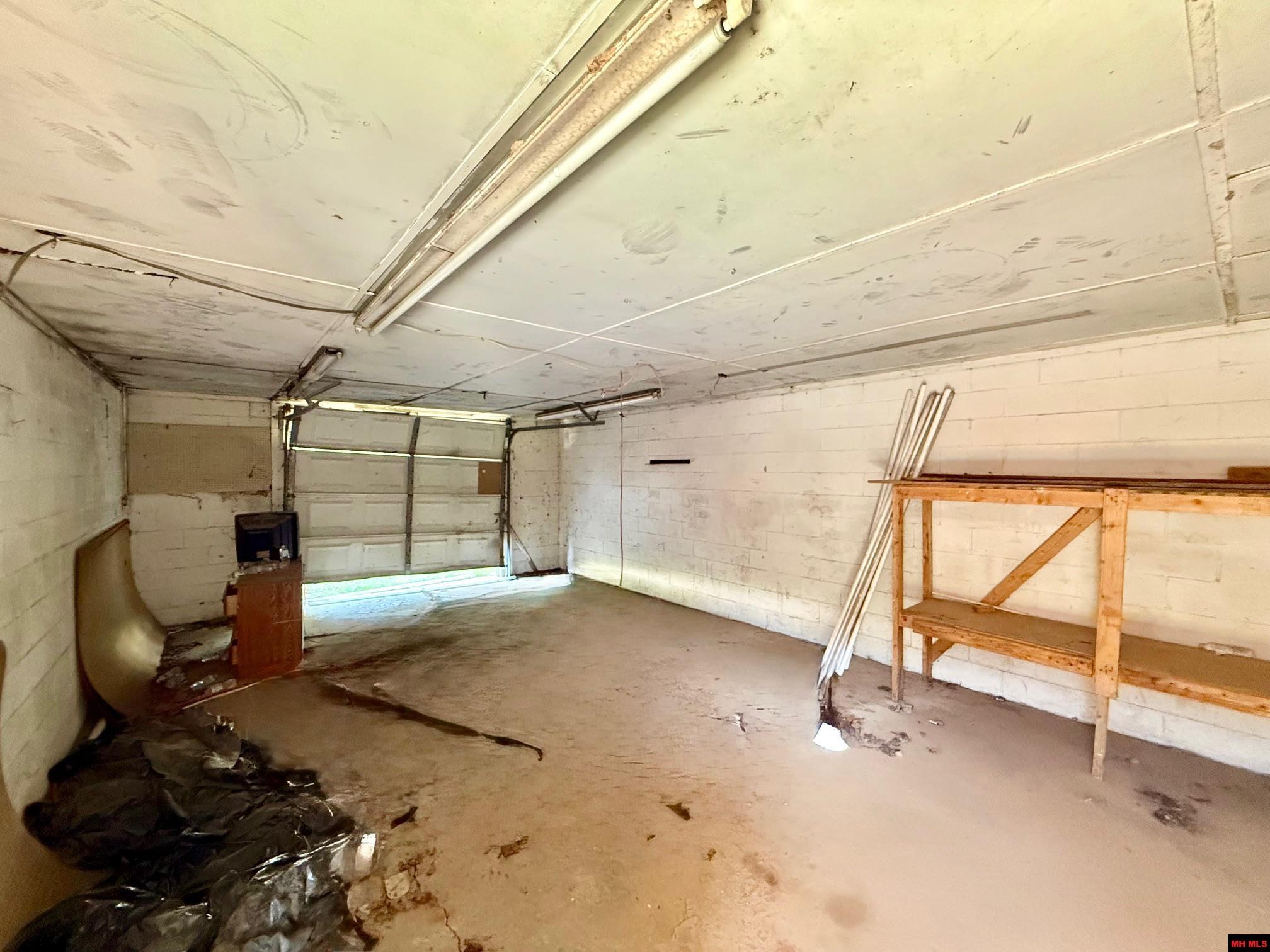 107 CENTRAL STREET Flippin, AR