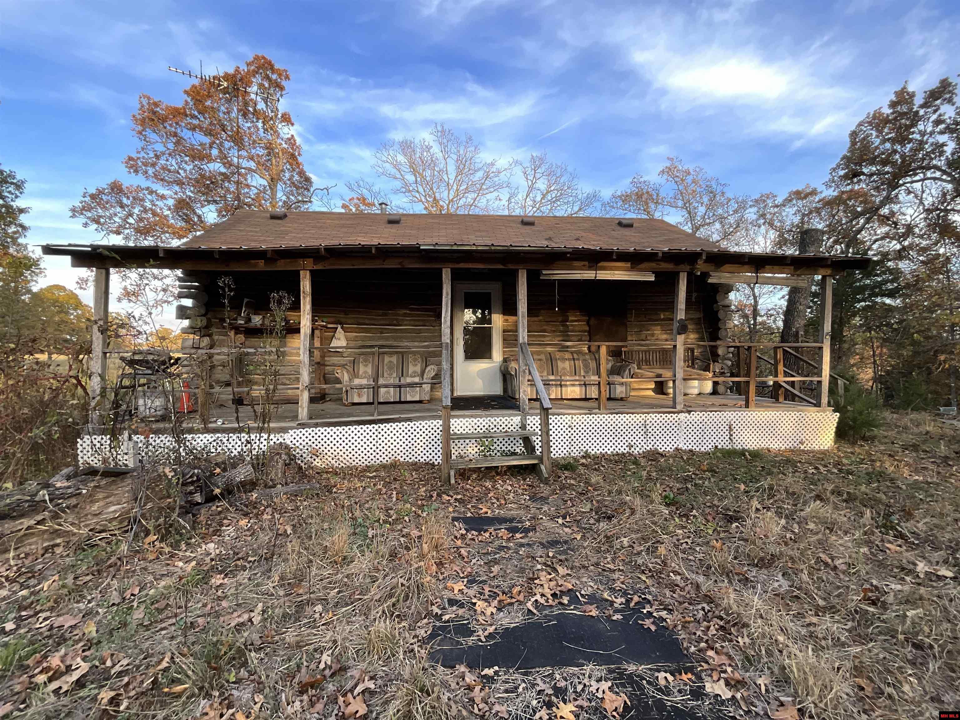 180111000000001 LEDBETTER HOLLOW Theodosia, MO