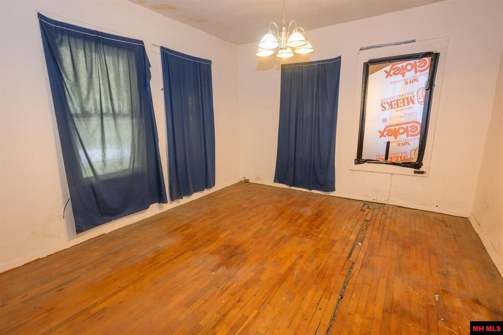 1449 COTTER ROAD Gassville, AR