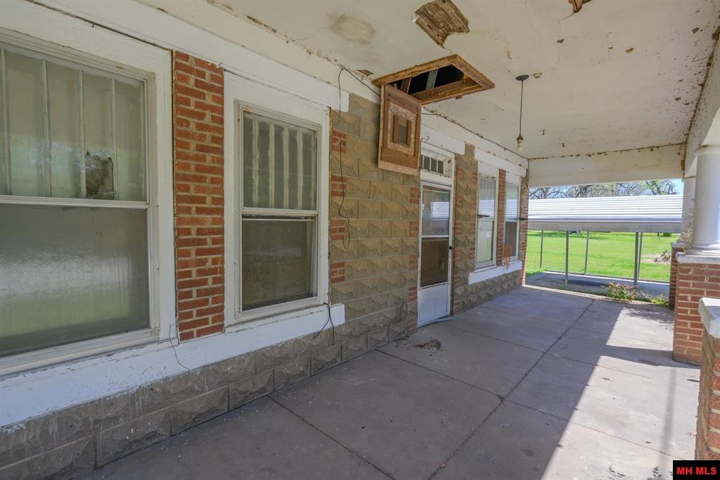 1449 COTTER ROAD Gassville, AR