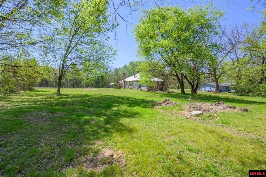 1449 COTTER ROAD Gassville, AR