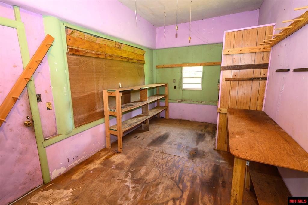 1449 COTTER ROAD Gassville, AR