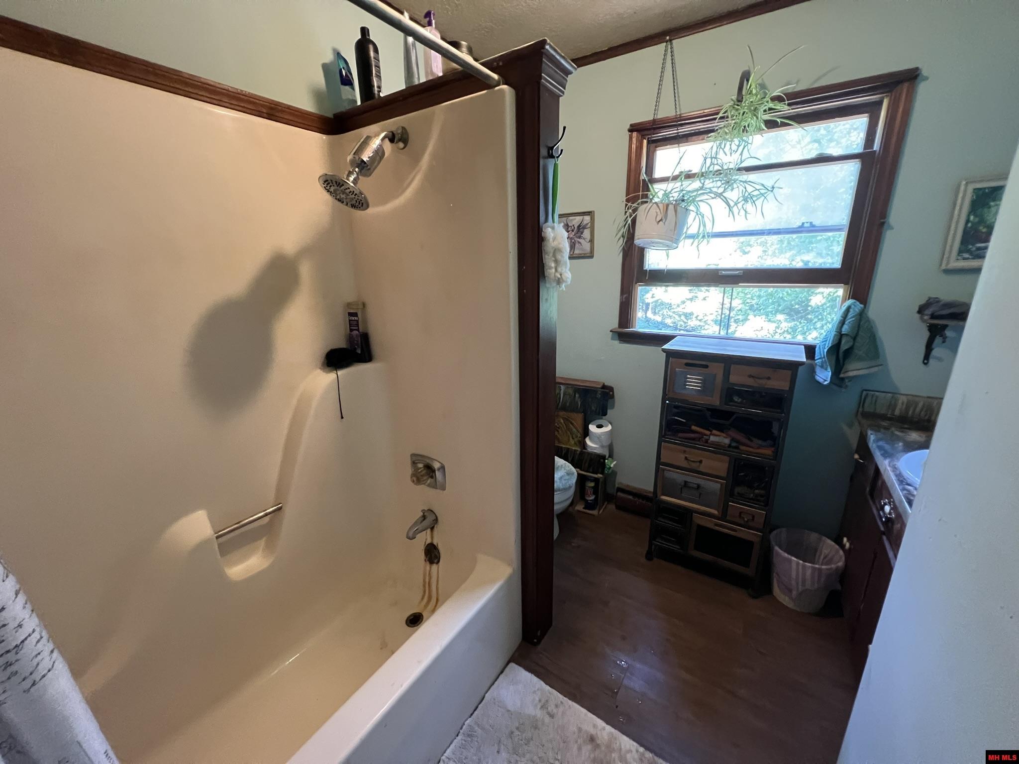 9857 N HWY 14 NORTH Yellville, AR 72687