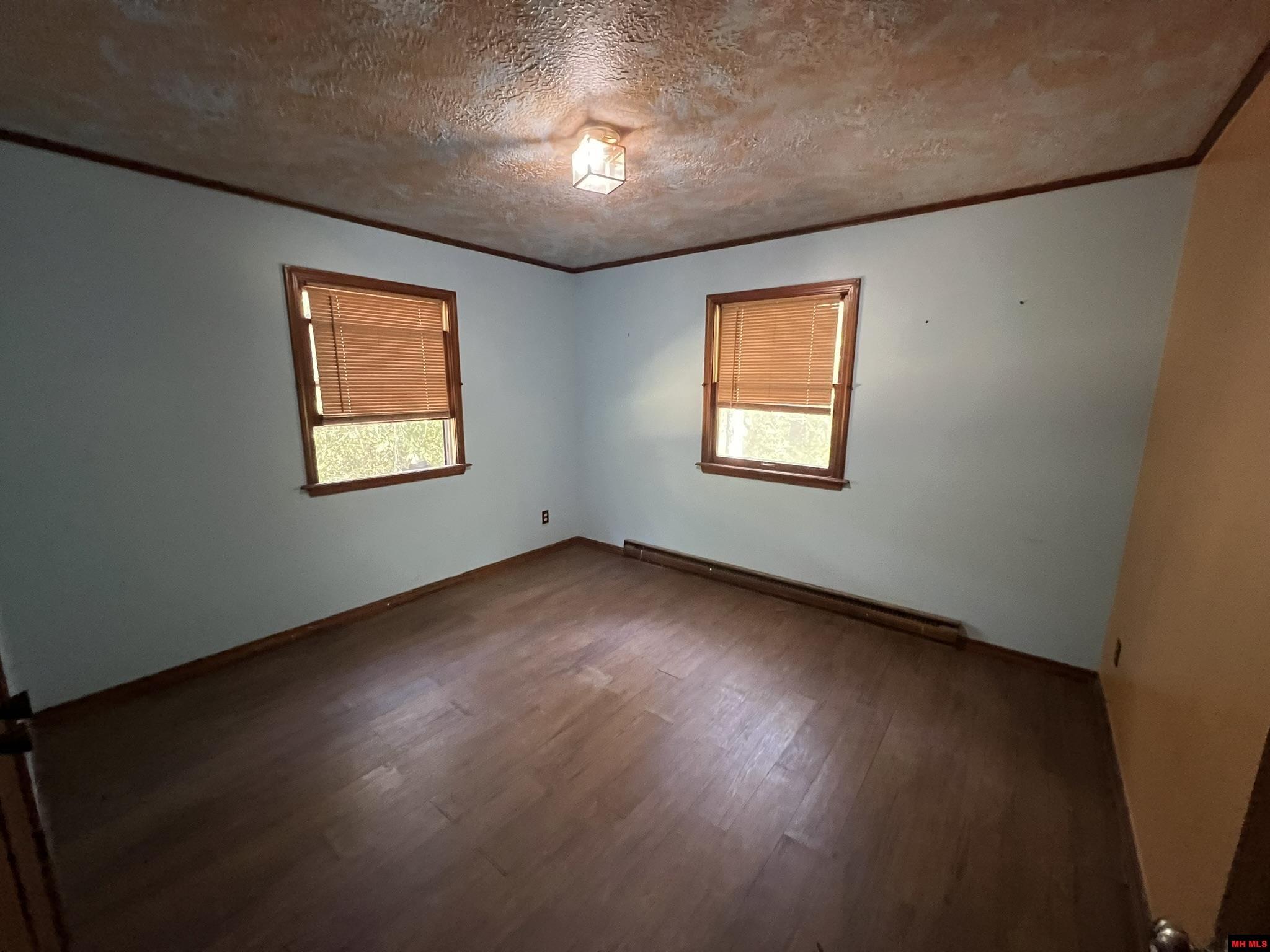 9857 N HWY 14 NORTH Yellville, AR 72687