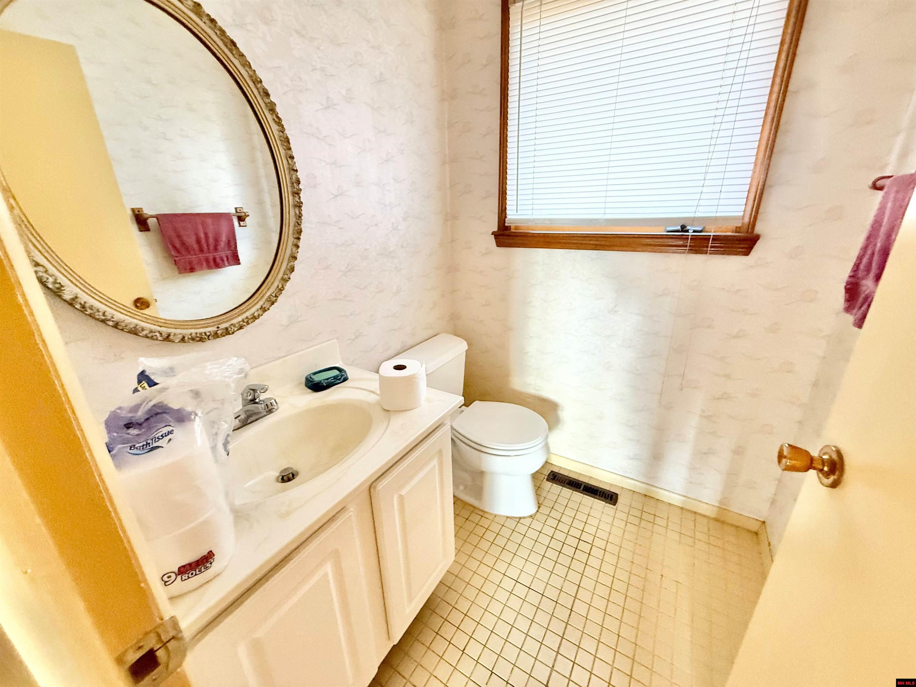 1741 Robinson Point Road