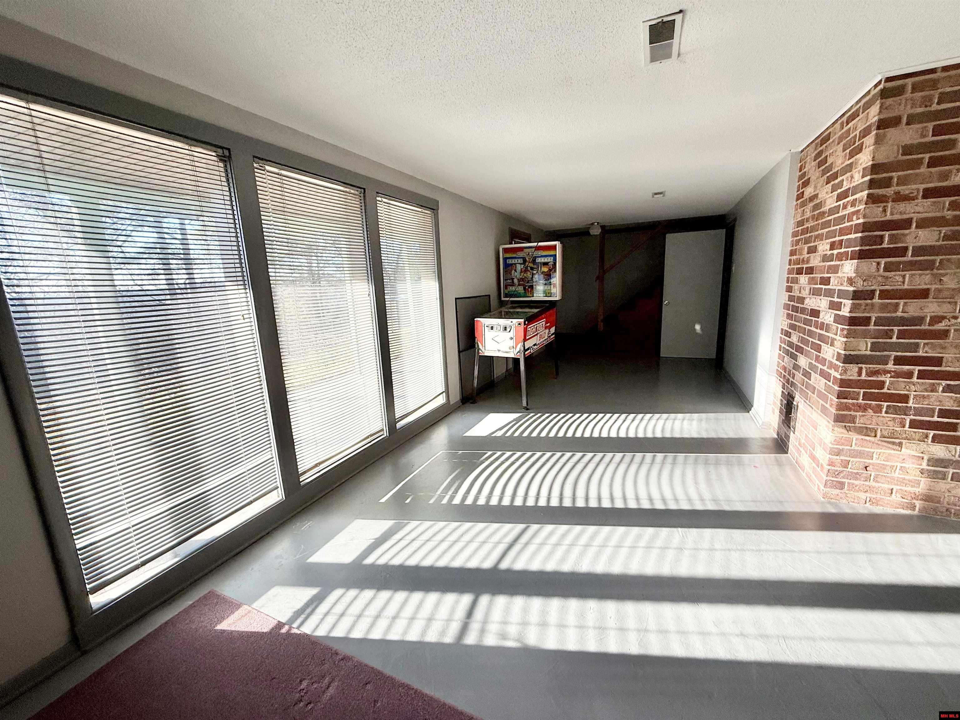 1741 Robinson Point Road