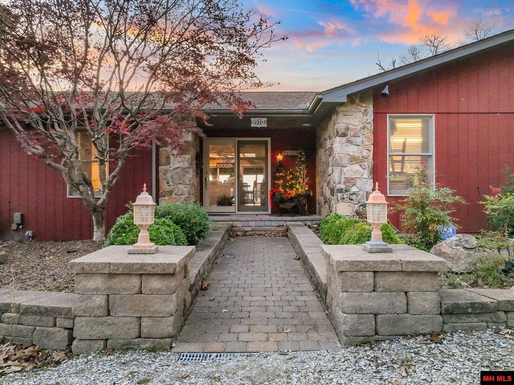 1570 LAKE POINT DRIVE Jordan, AR