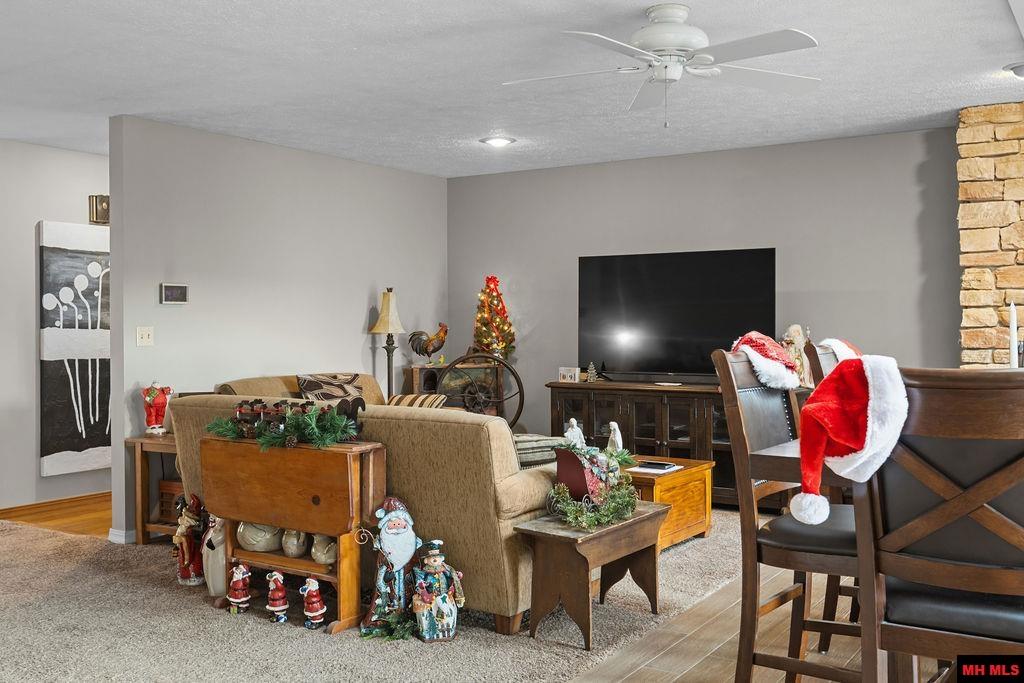 1570 LAKE POINT DRIVE Jordan, AR