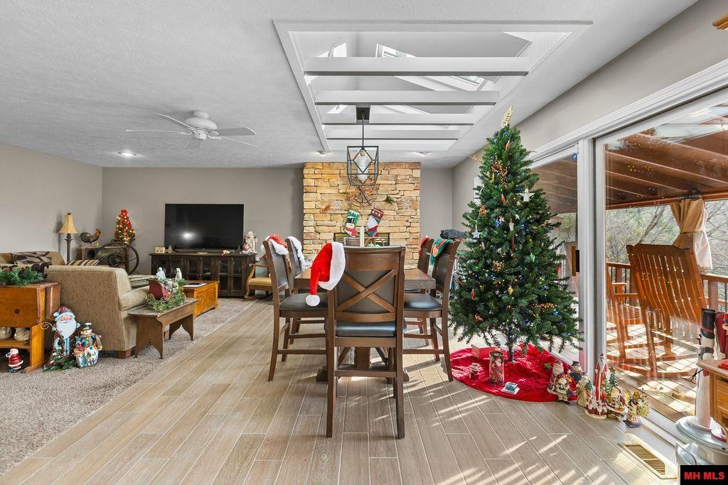 1570 LAKE POINT DRIVE Jordan, AR