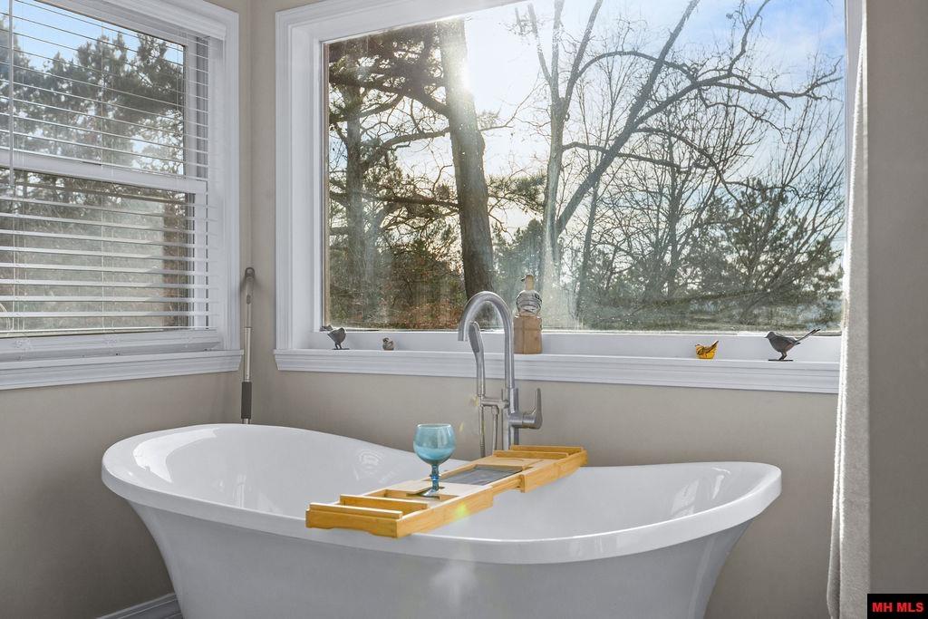 1570 LAKE POINT DRIVE Jordan, AR