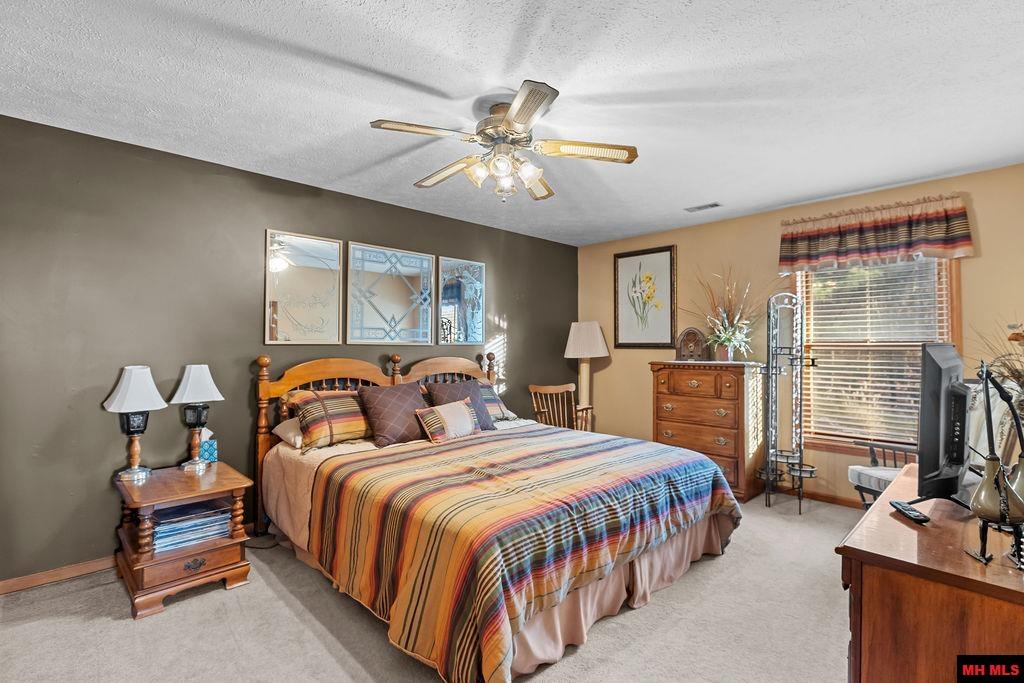 1570 LAKE POINT DRIVE Jordan, AR