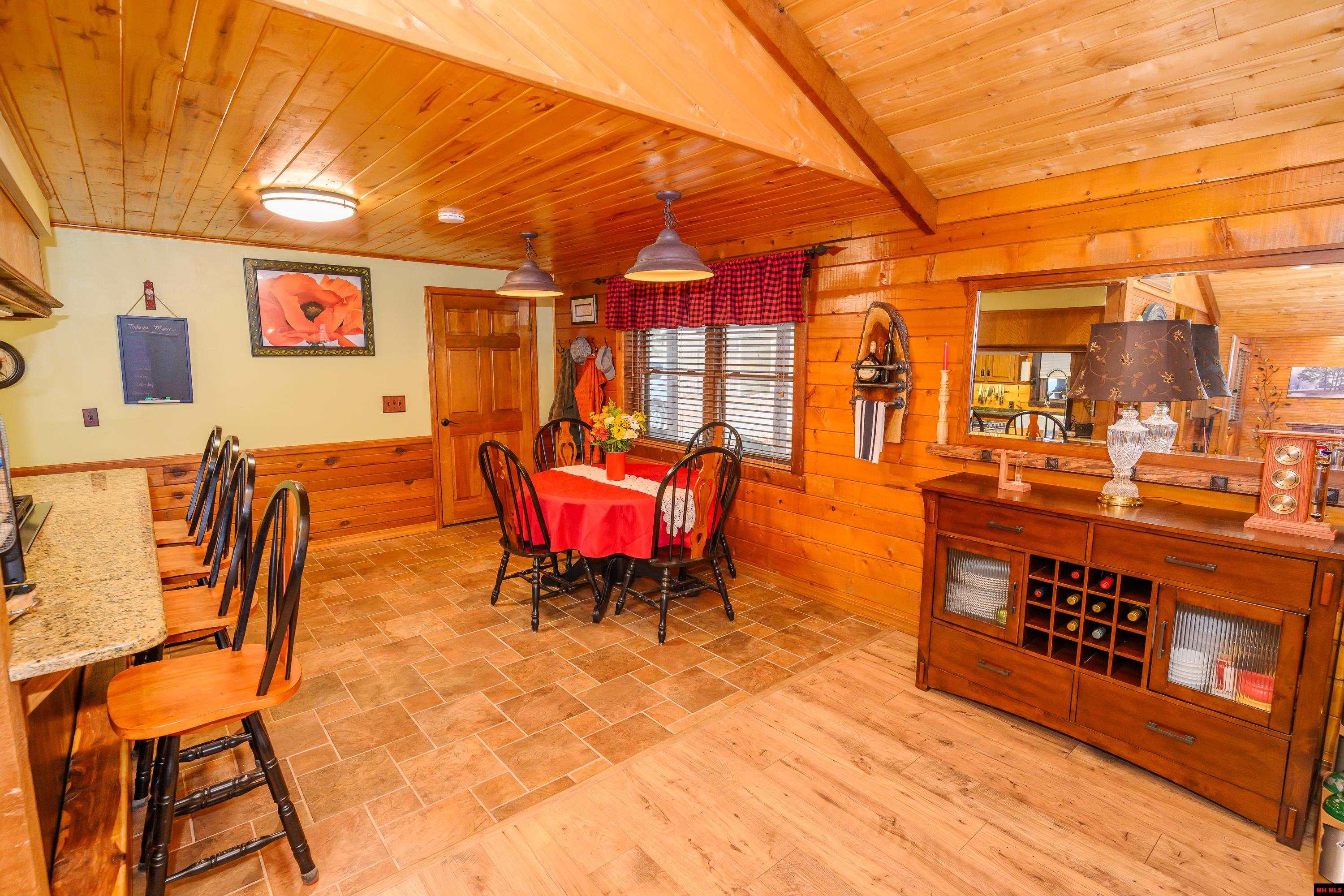 899 HIGH COUNTRY LANE Mountain Home, AR
