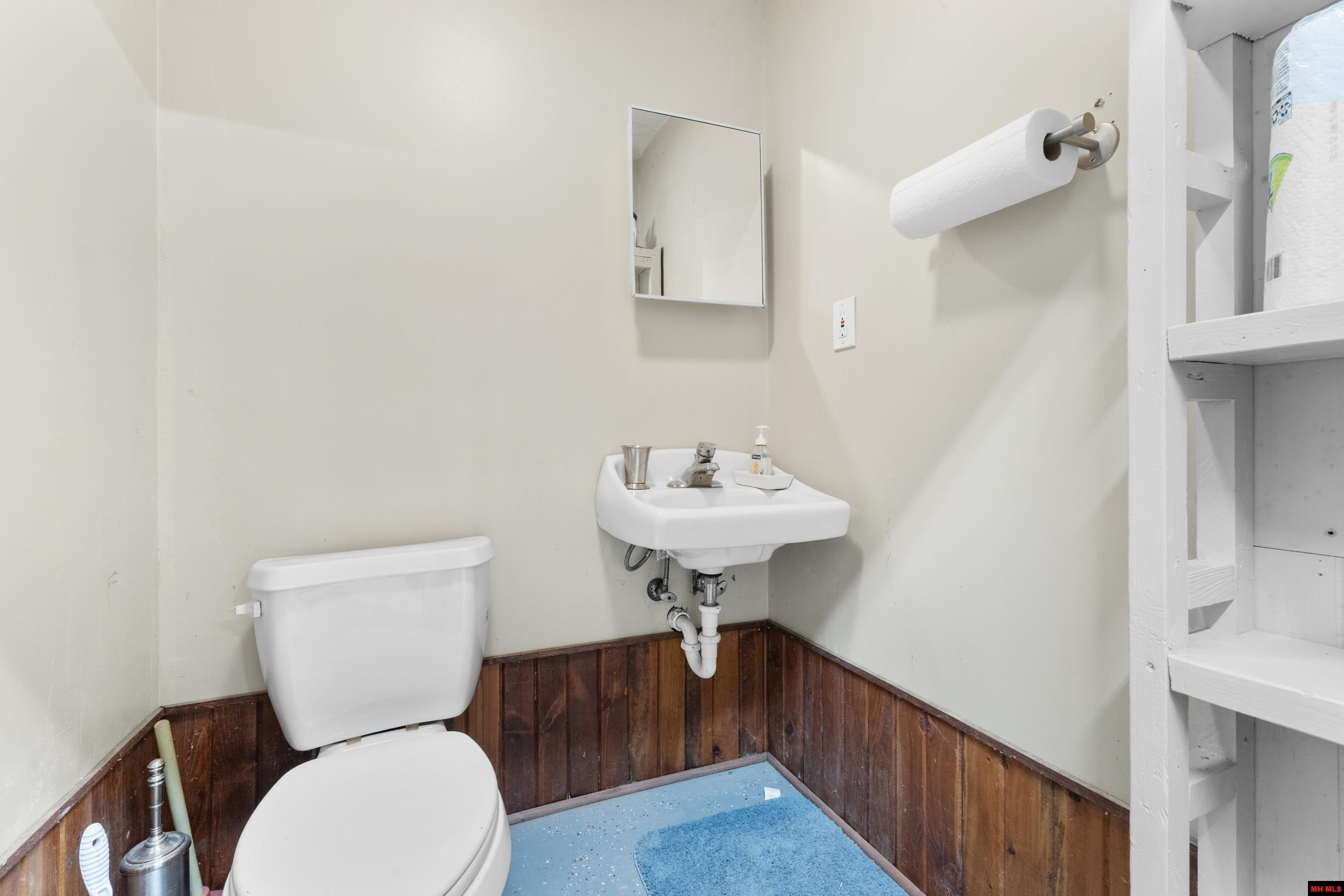 124 SOUTH STREET Mountain Home, AR