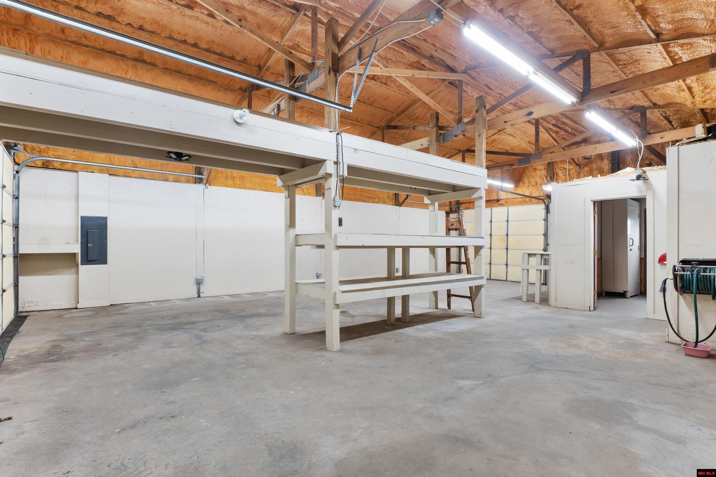 124 SOUTH STREET Mountain Home, AR