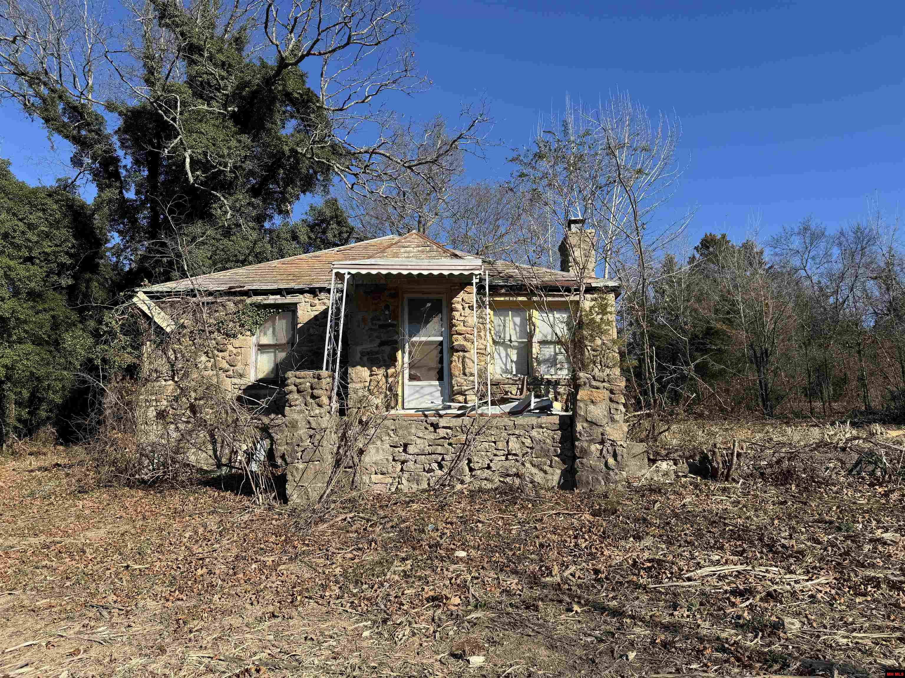 2945 HWY 5 NORTH Mountain Home, AR