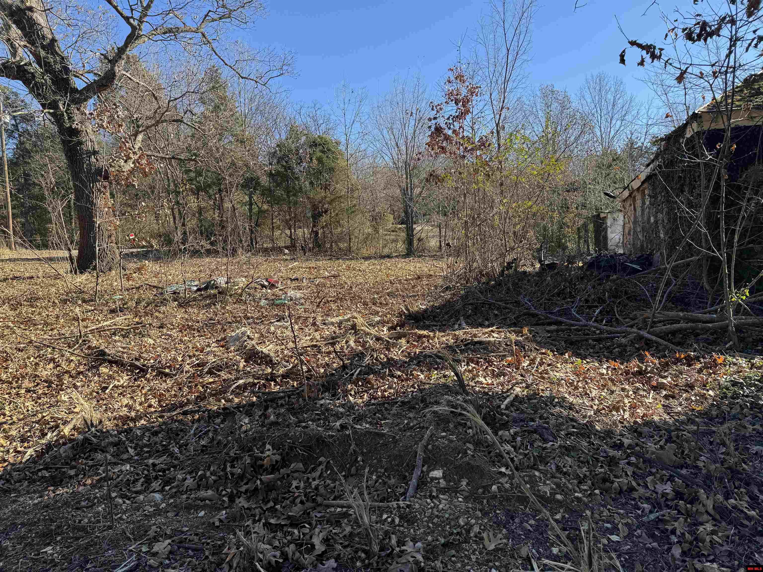 2945 HWY 5 NORTH Mountain Home, AR