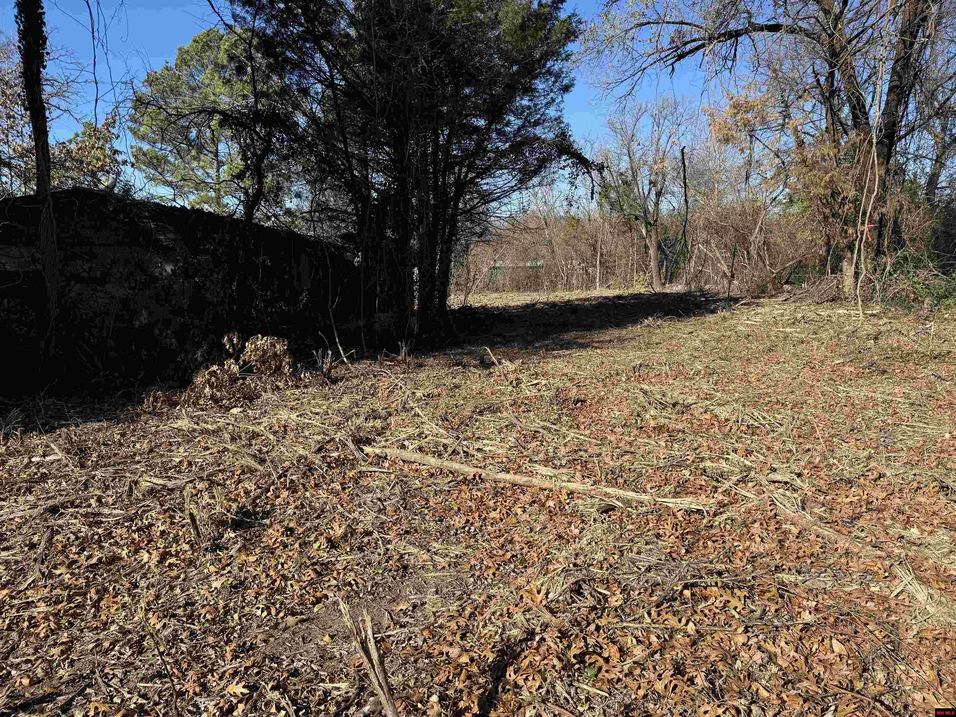 2945 HWY 5 NORTH Mountain Home, AR