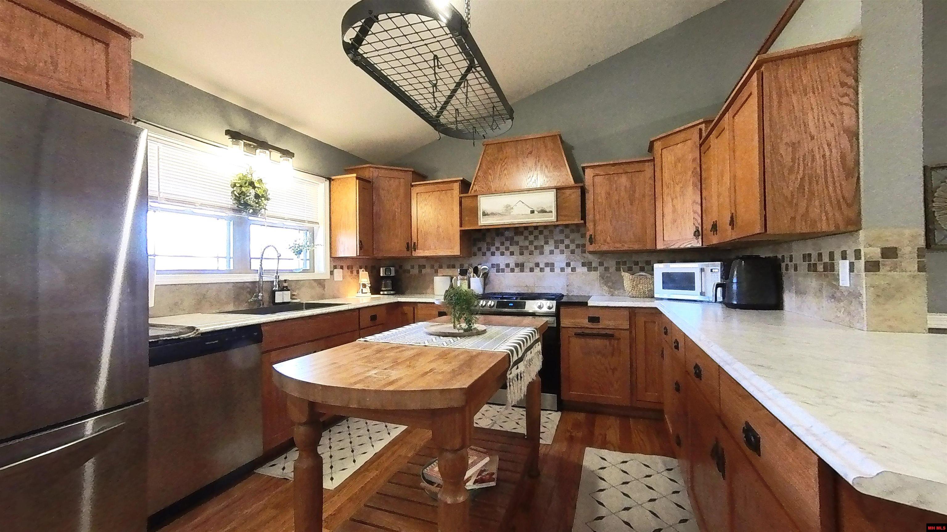 1278 Fox Circle Drive