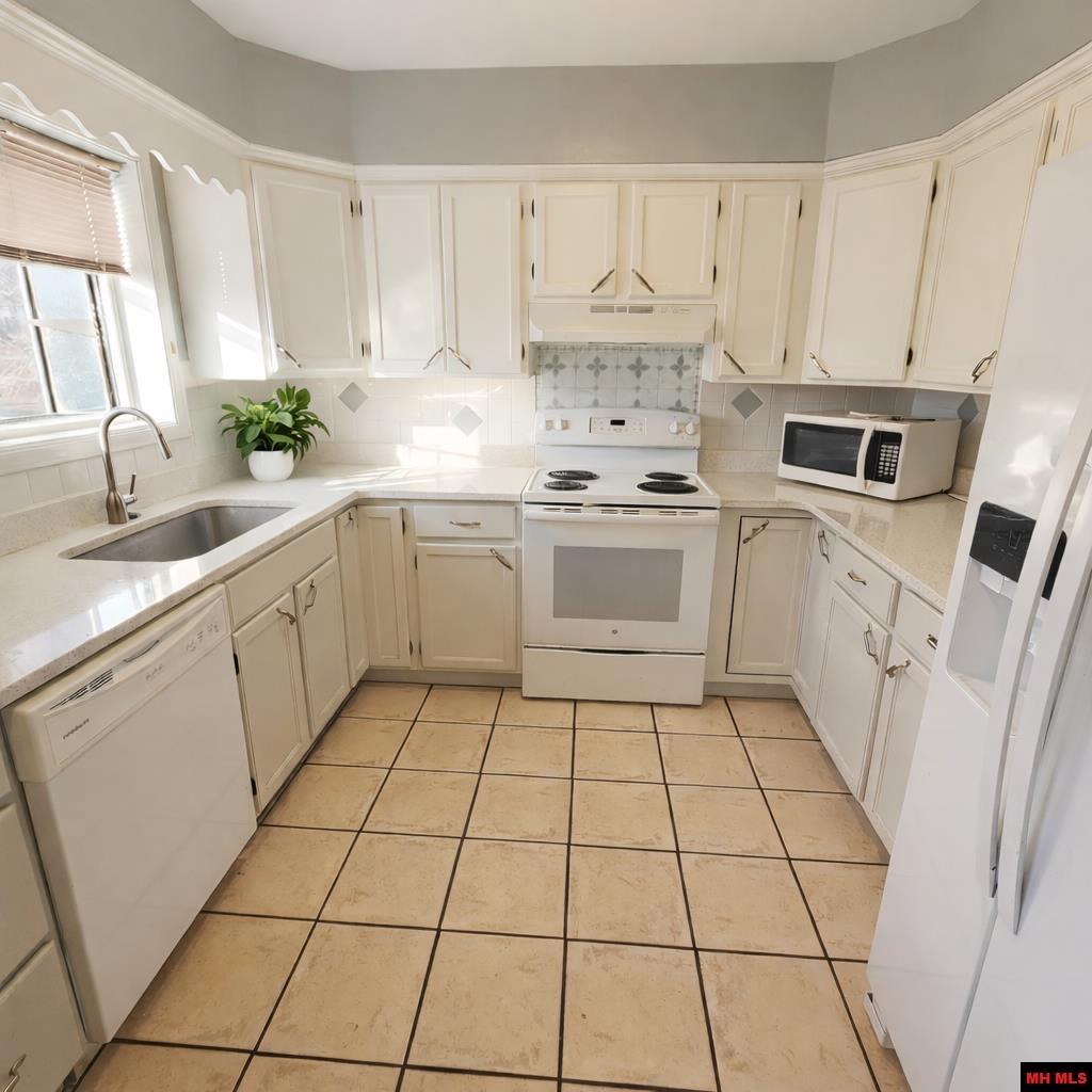 373 LIVE OAK DRIVE Mountain Home, AR