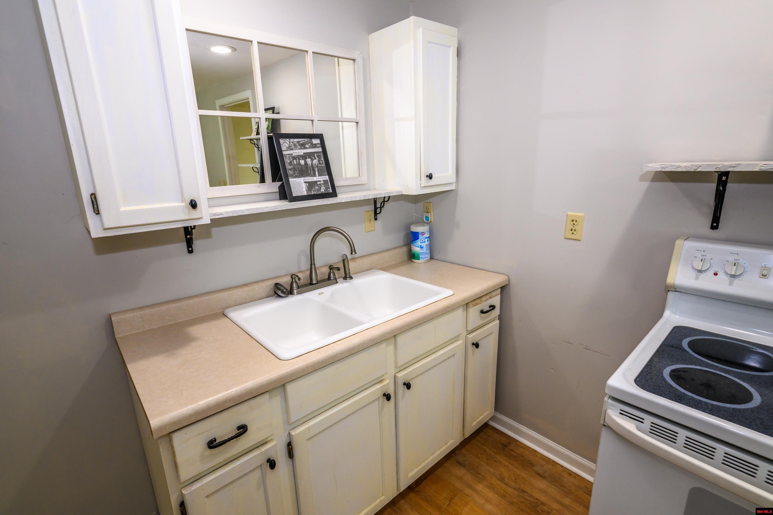 5738 OAKLAND ROAD Oakland, AR