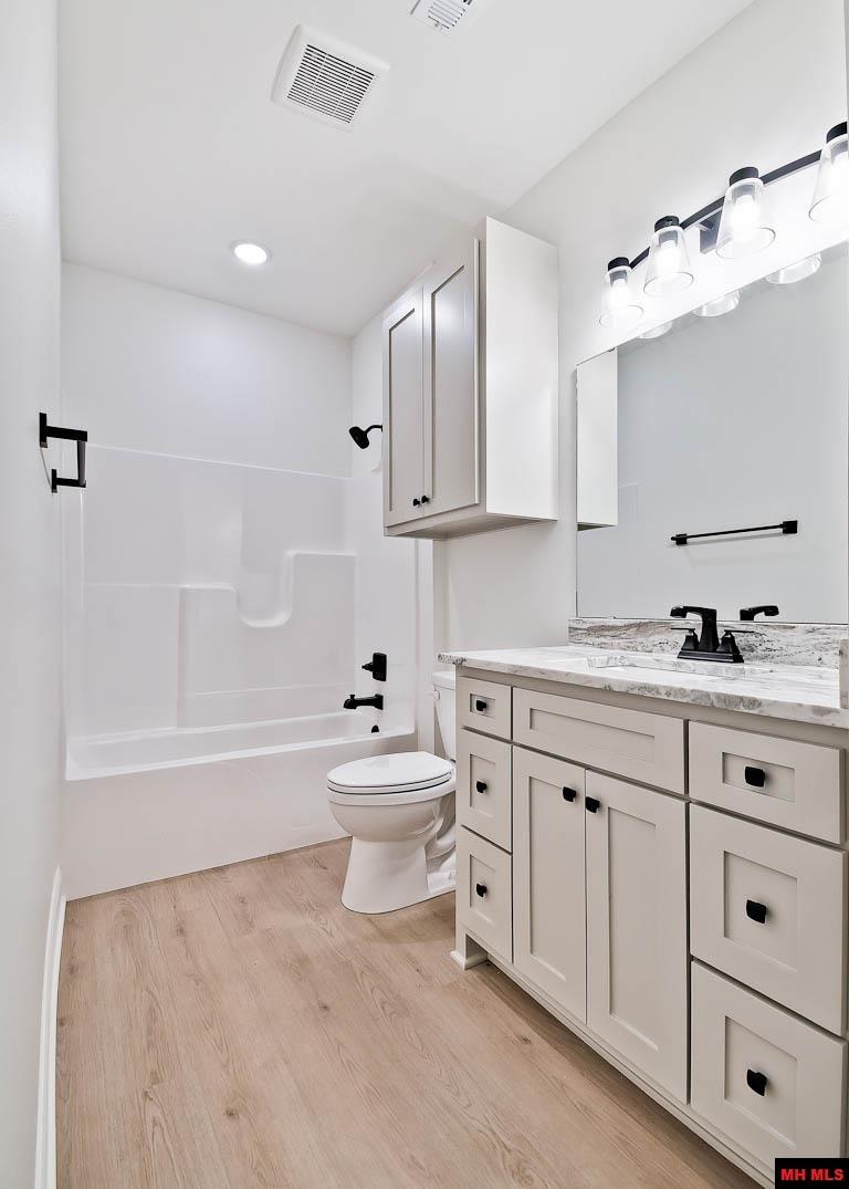 1031 Nottington Street