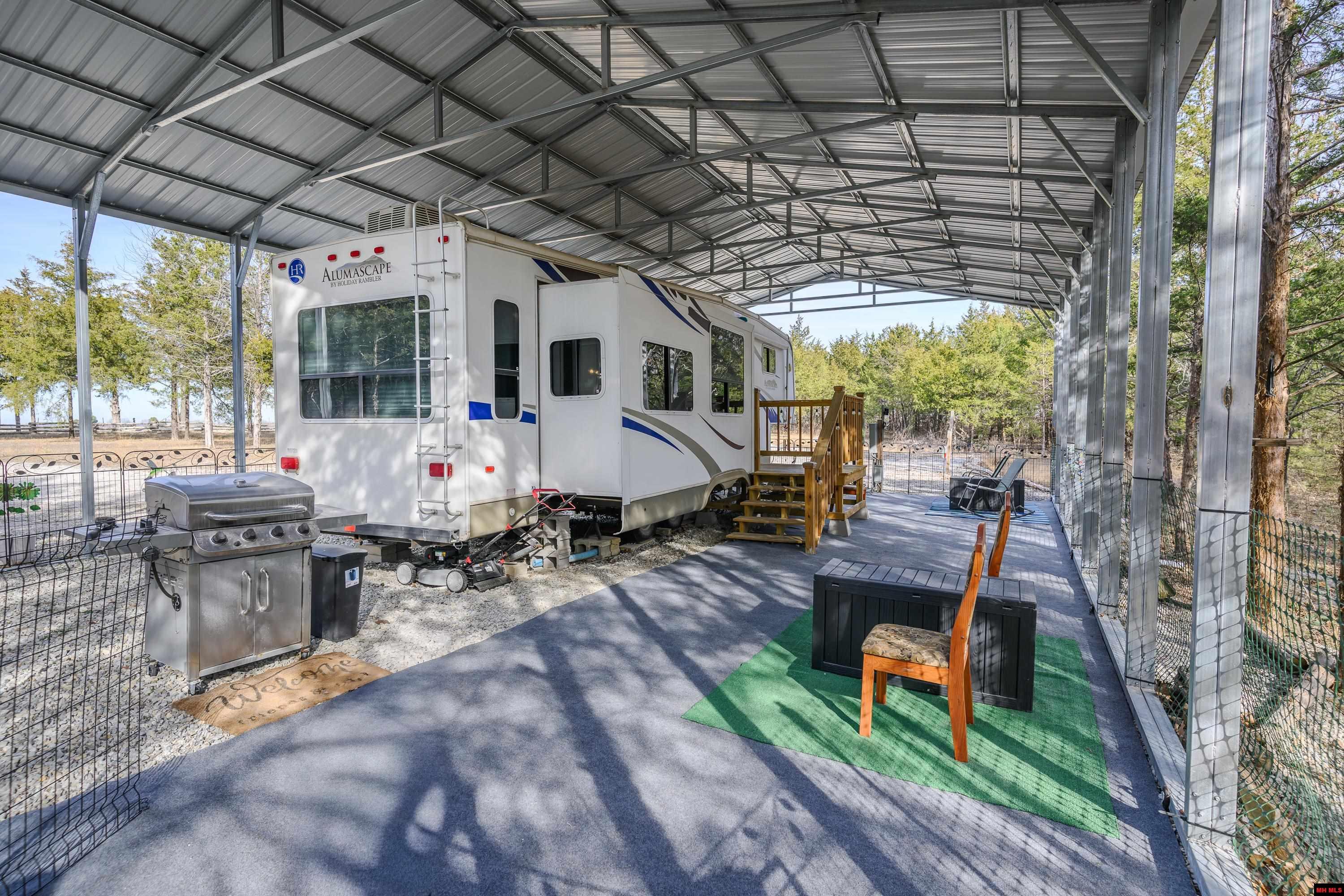 857 MC 7033 Flippin, AR