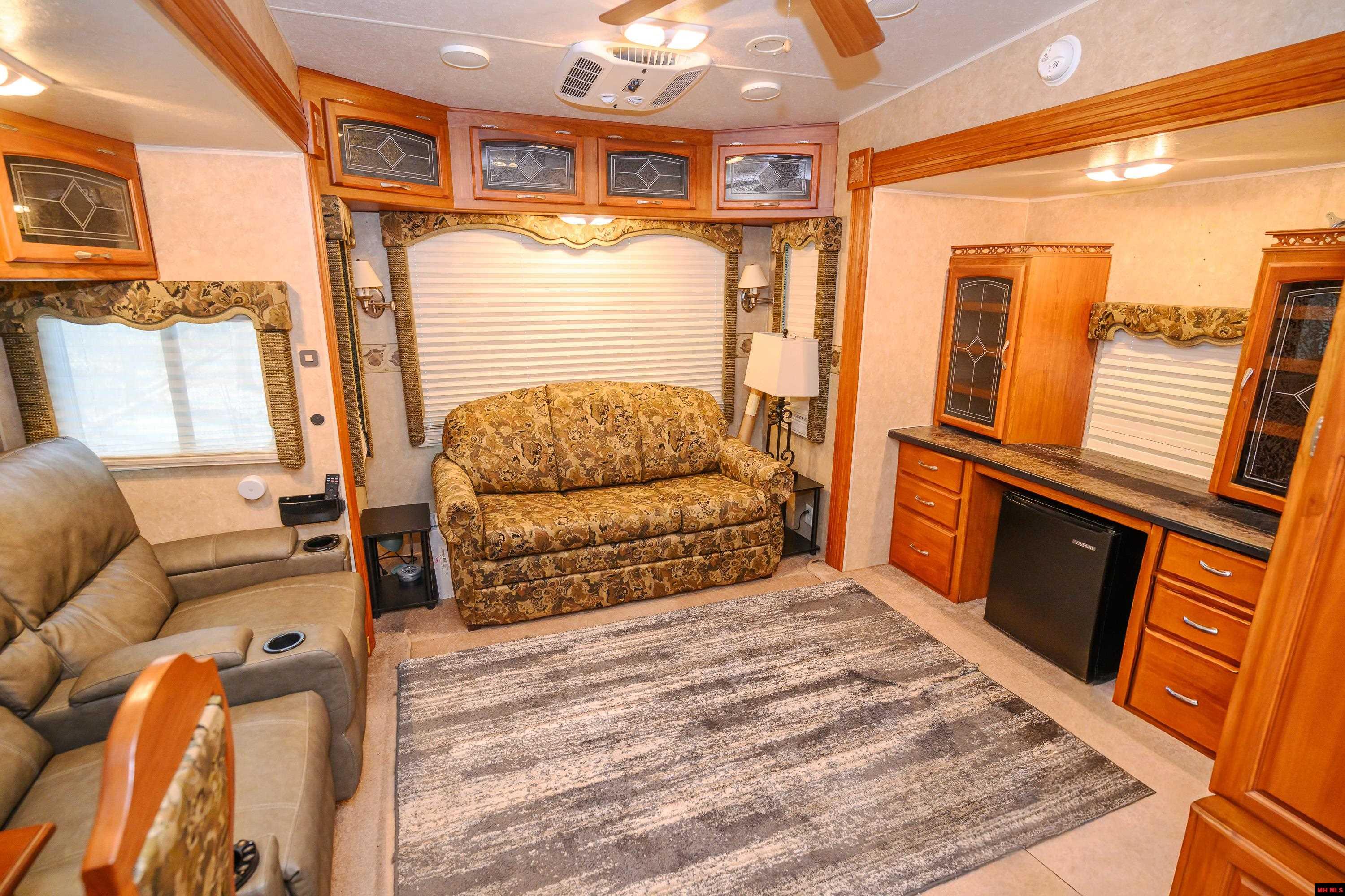 857 MC 7033 Flippin, AR