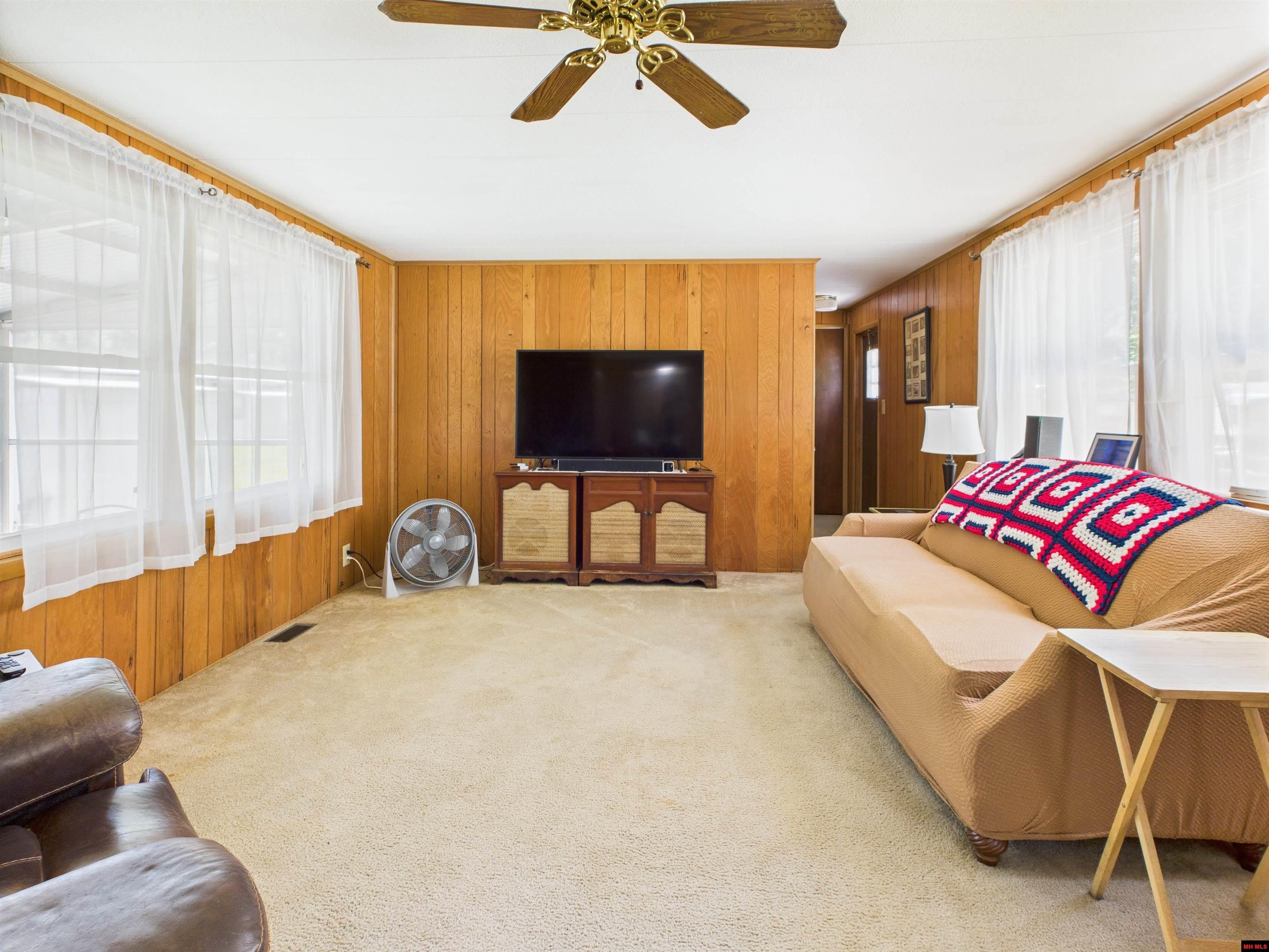 661 NUBBIN RIDGE ROAD Lakeview, AR