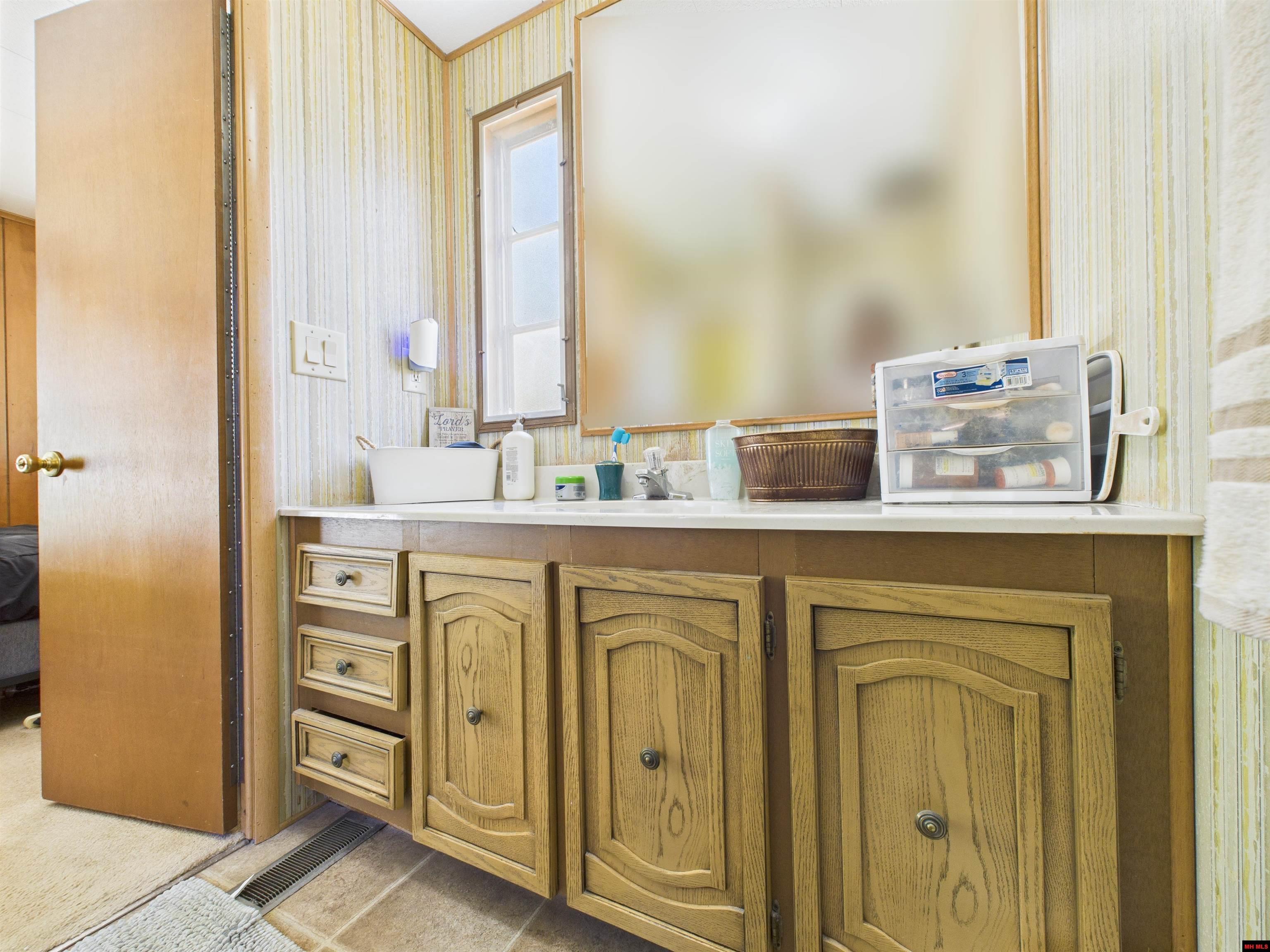 661 NUBBIN RIDGE ROAD Lakeview, AR