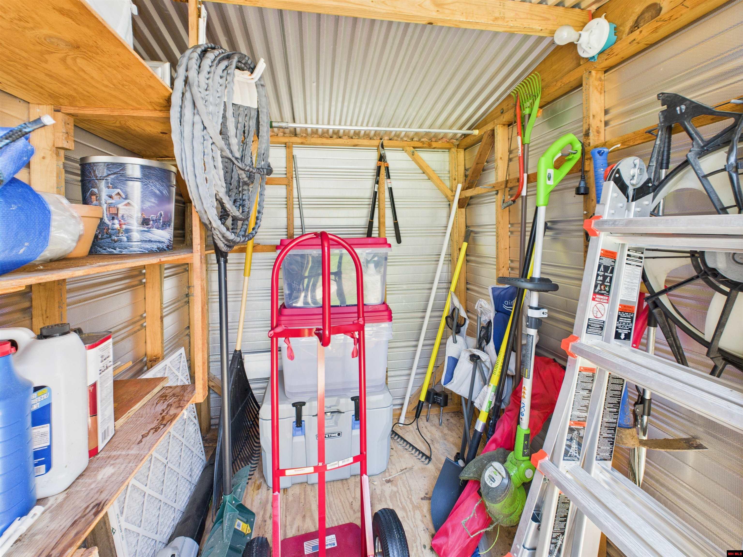 661 NUBBIN RIDGE ROAD Lakeview, AR