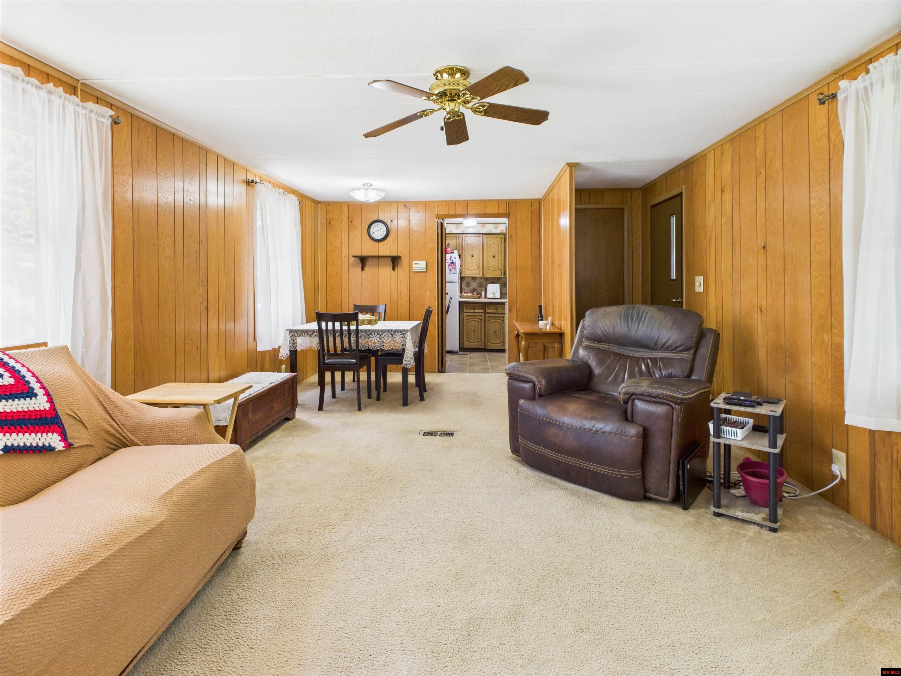 661 NUBBIN RIDGE ROAD Lakeview, AR