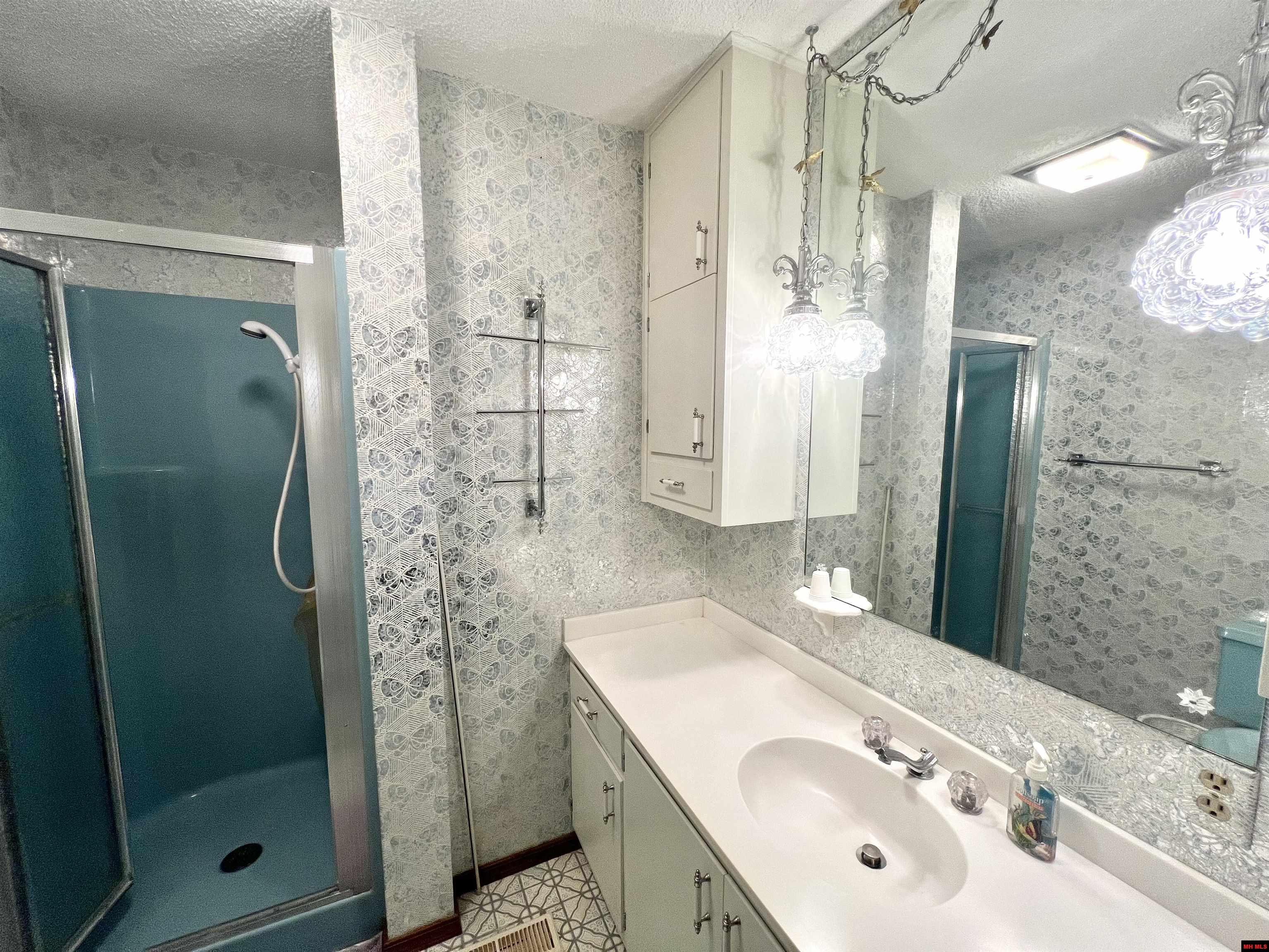 1285 Robinson Point Road