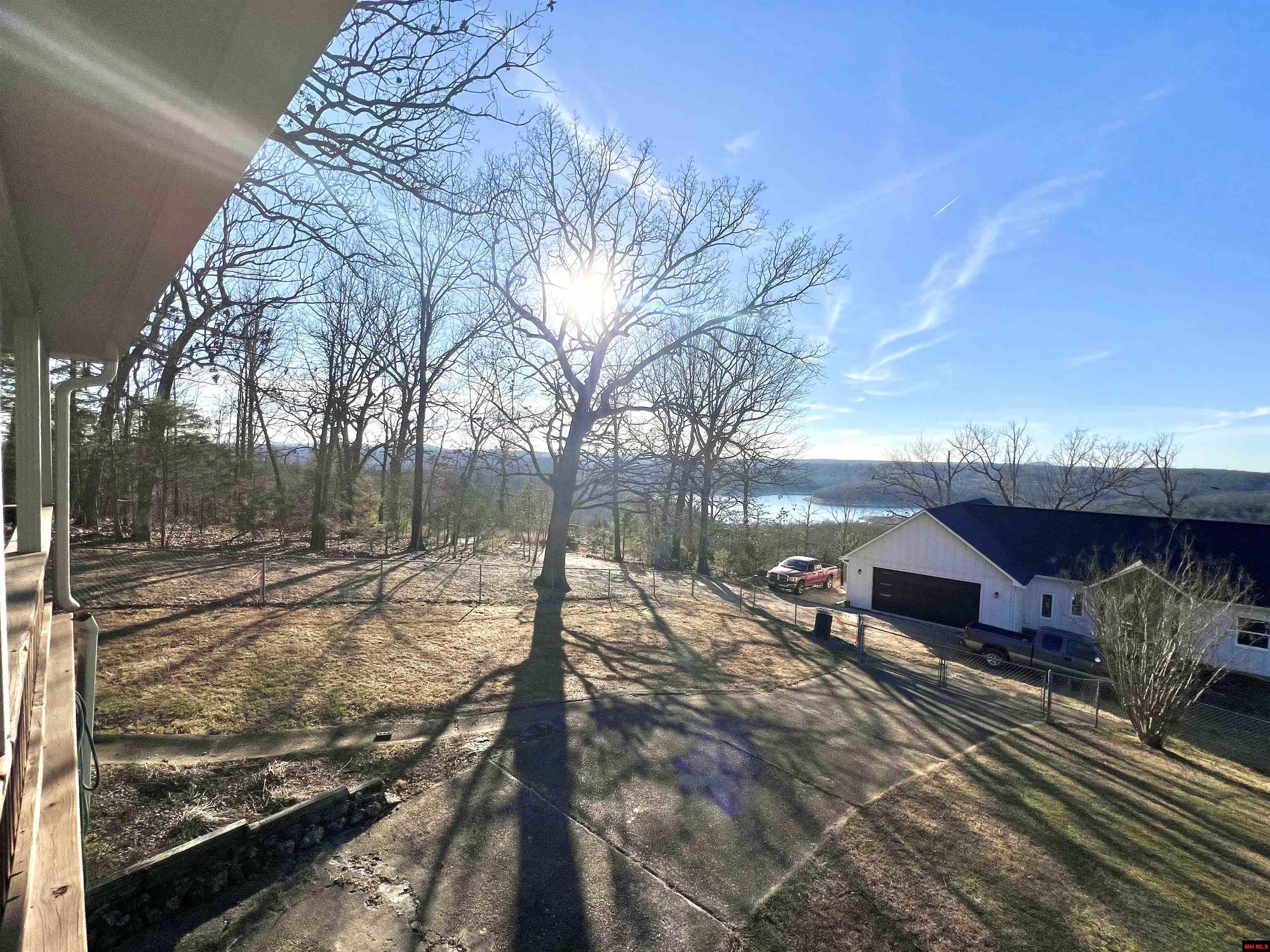 1285 Robinson Point Road