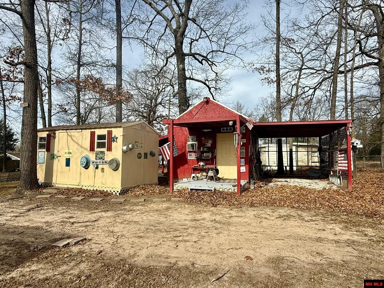 502 WALNUT AVENUE Bull Shoals, AR