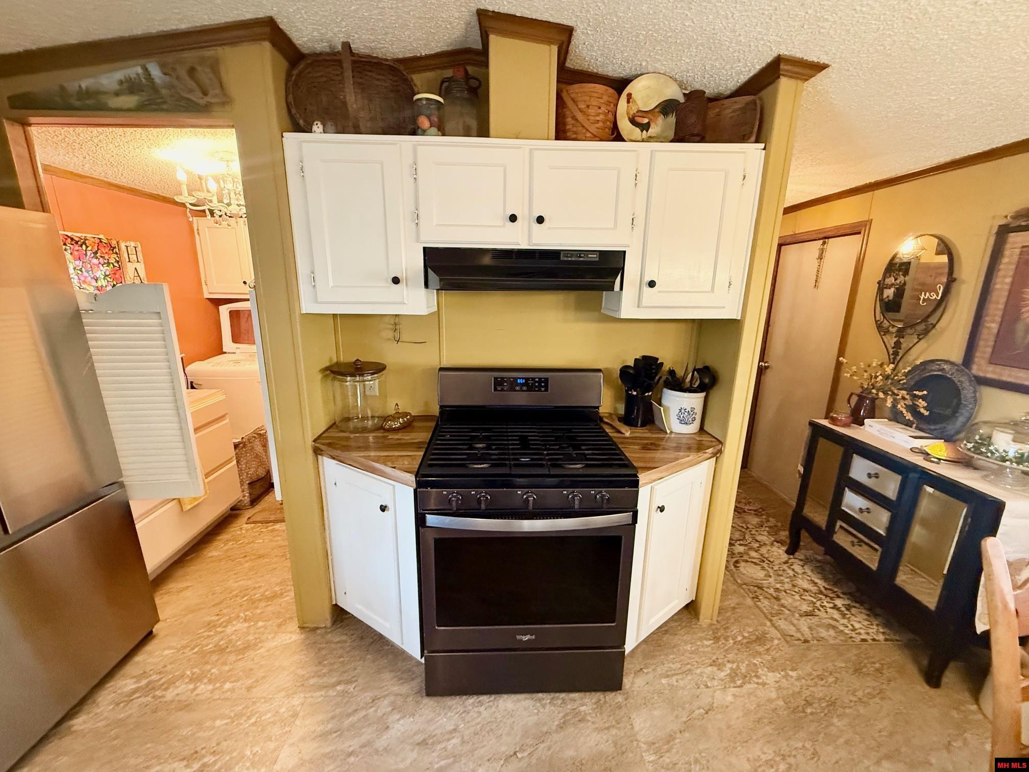 502 WALNUT AVENUE Bull Shoals, AR