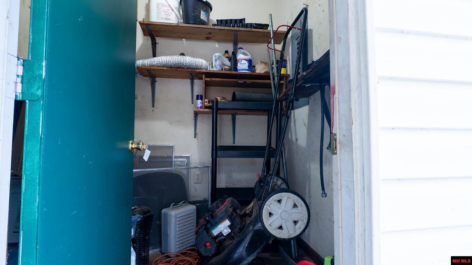 439 HALEY STREET Melbourne, AR