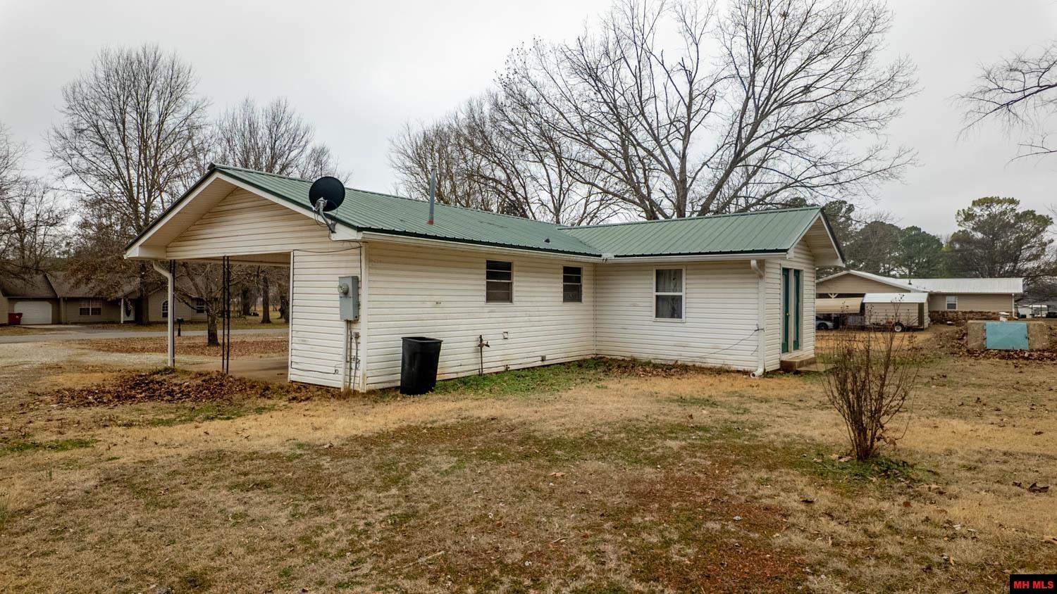 439 HALEY STREET Melbourne, AR